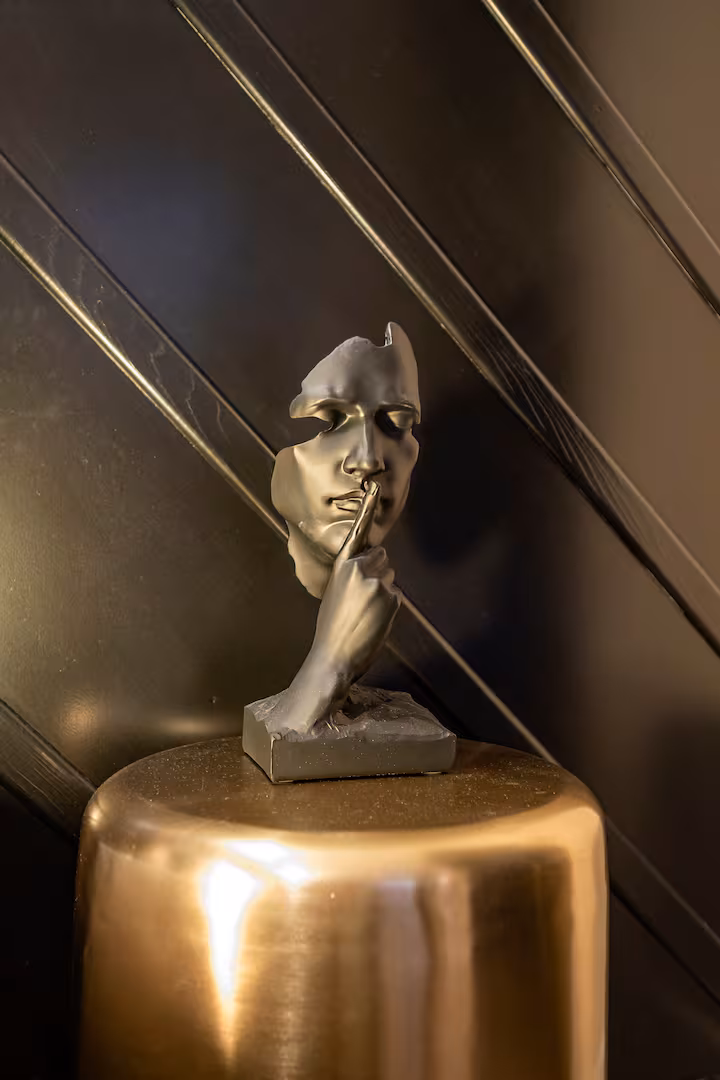 The Penthouse, miniature 3