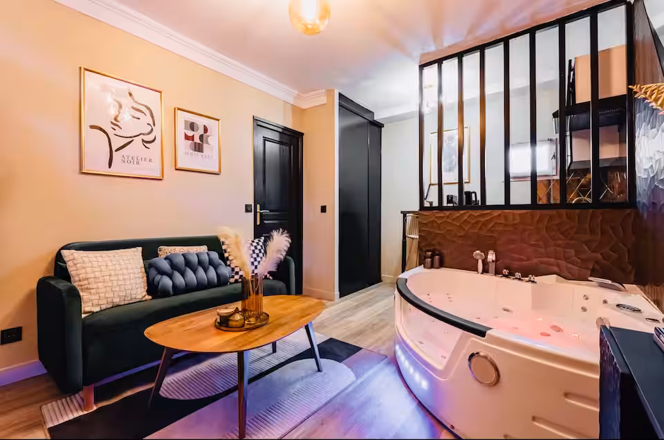 The Penthouse, miniature 10