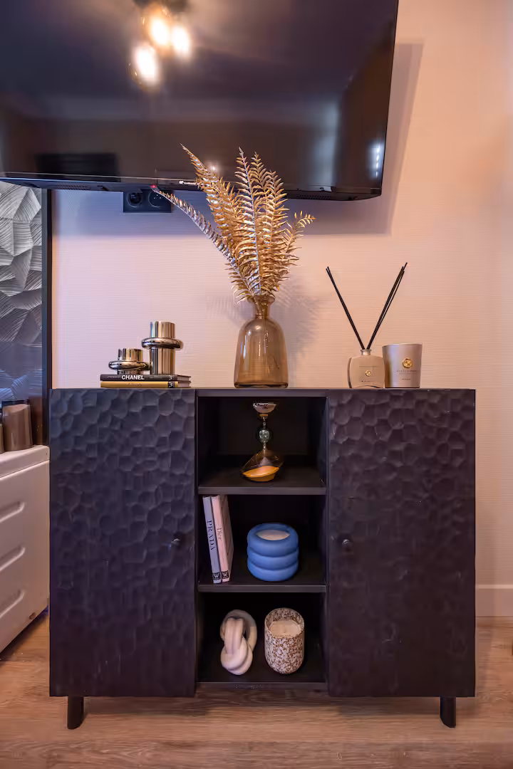 The Penthouse, miniature 17