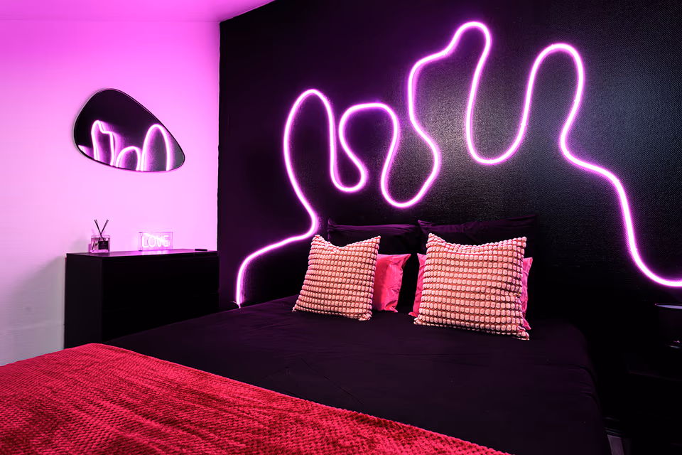 PINK FEVER, photo 1 sur 10